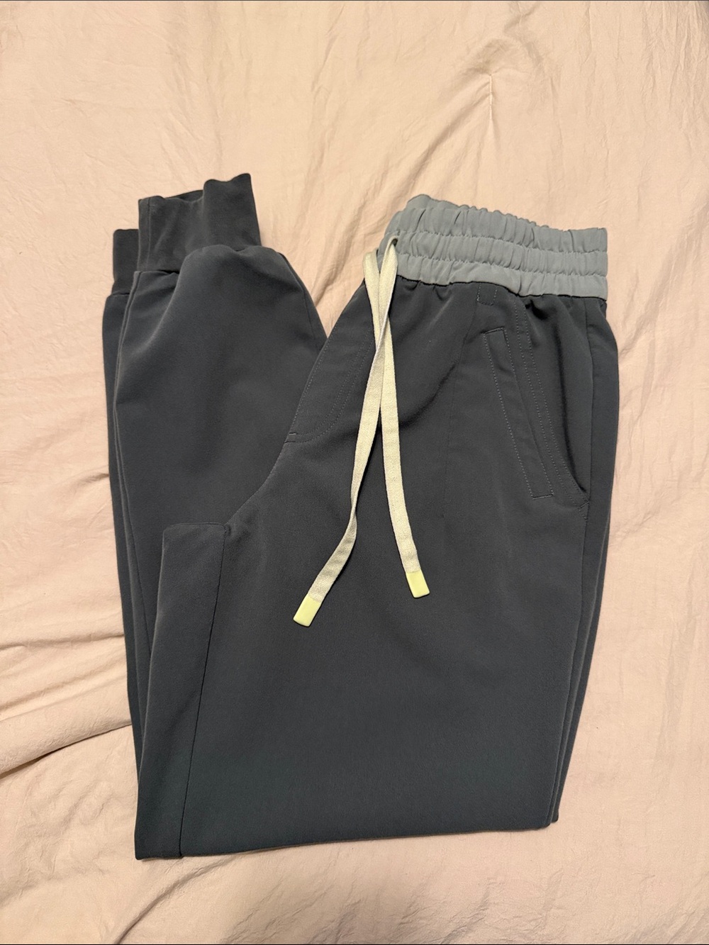 Figs Women's Dark Charcoal Jogger Pants with Light Gray Waistband
